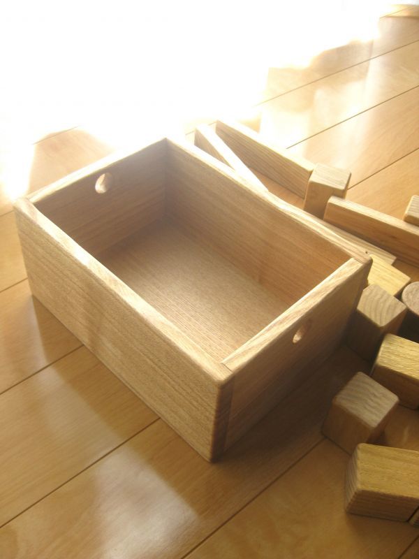 画像: 積木（栗の木）木箱